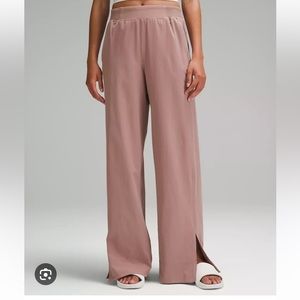 Lululemon Stretch Woven Wide Leg High-Rise pant